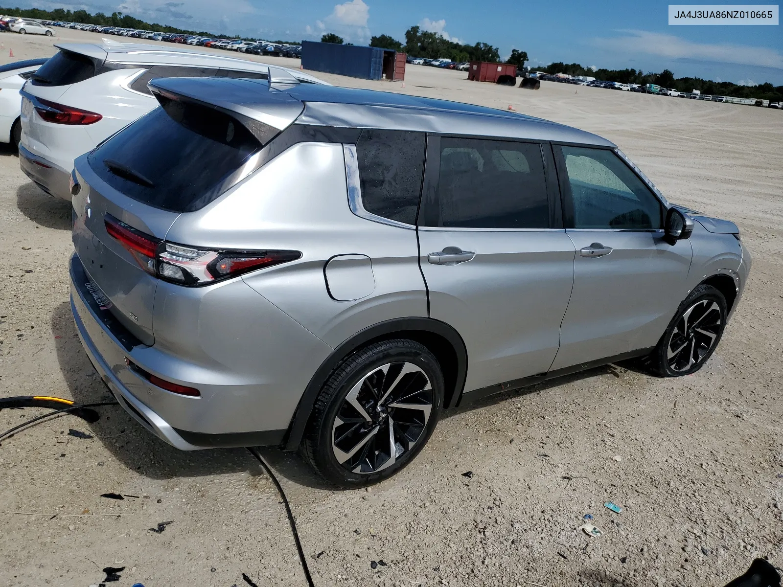 2022 Mitsubishi Outlander Se VIN: JA4J3UA86NZ010665 Lot: 63982644