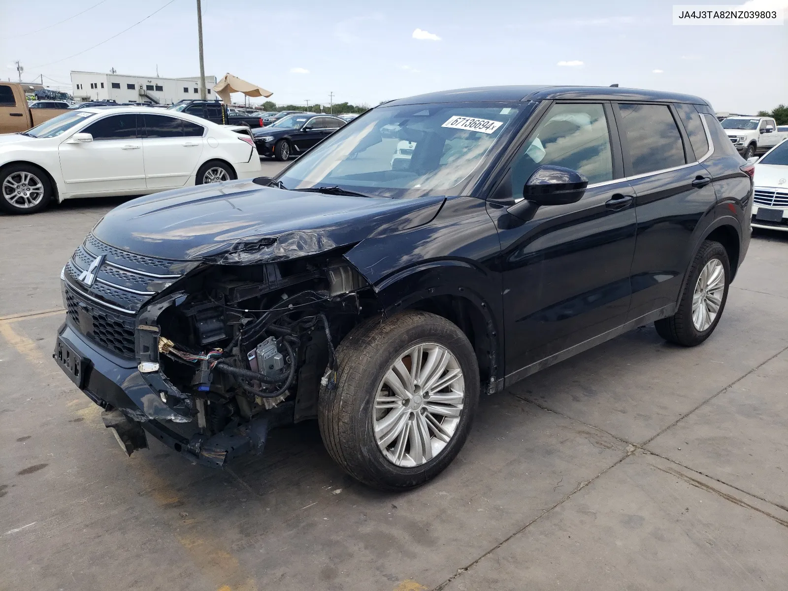 JA4J3TA82NZ039803 2022 Mitsubishi Outlander Es