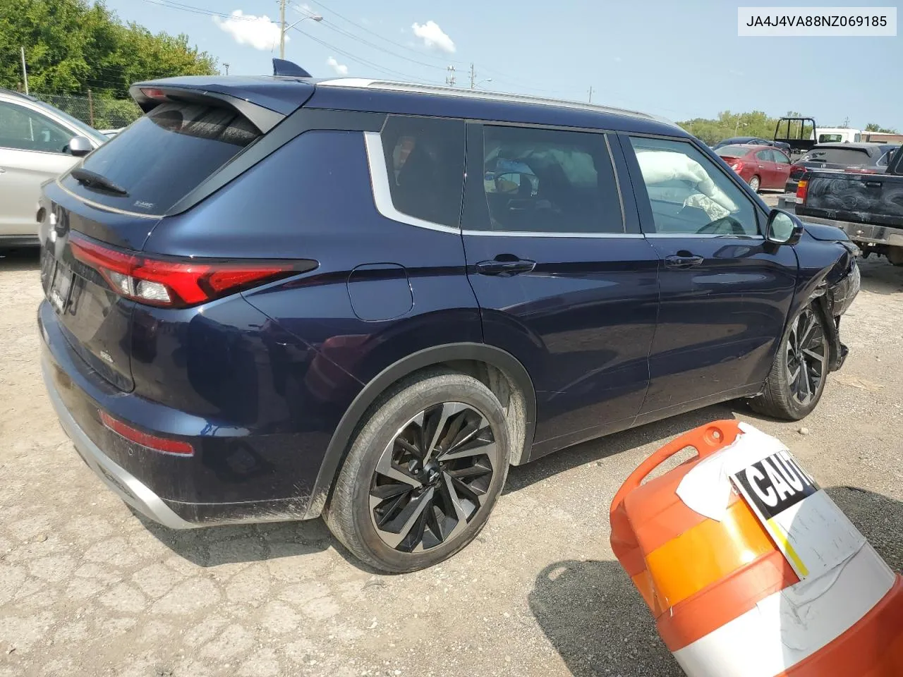 JA4J4VA88NZ069185 2022 Mitsubishi Outlander Sel