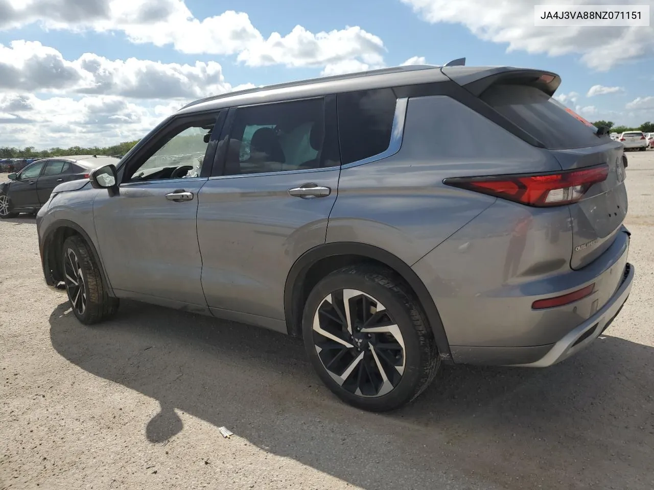 2022 Mitsubishi Outlander Sel VIN: JA4J3VA88NZ071151 Lot: 72150534