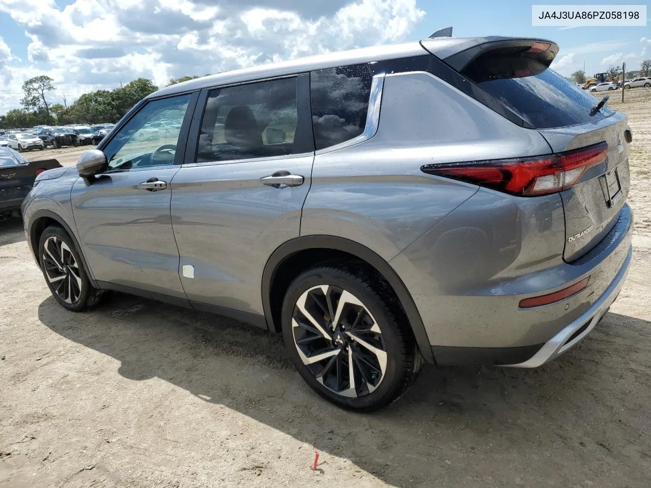 2023 Mitsubishi Outlander Se VIN: JA4J3UA86PZ058198 Lot: 73645014