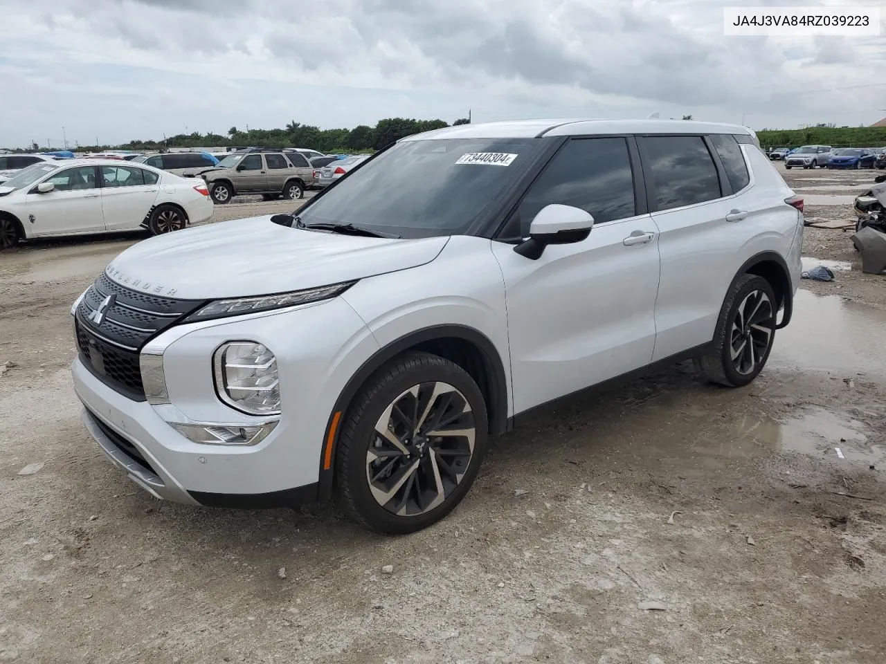 2024 Mitsubishi Outlander Se VIN: JA4J3VA84RZ039223 Lot: 73440304