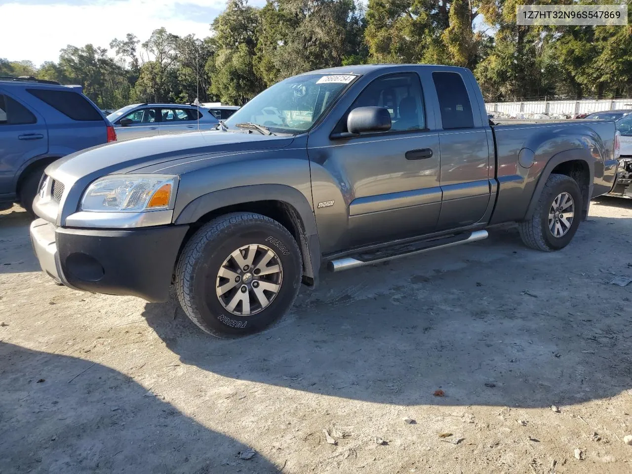 2006 Mitsubishi Raider Durocross VIN: 1Z7HT32N96S547869 Lot: 78606754