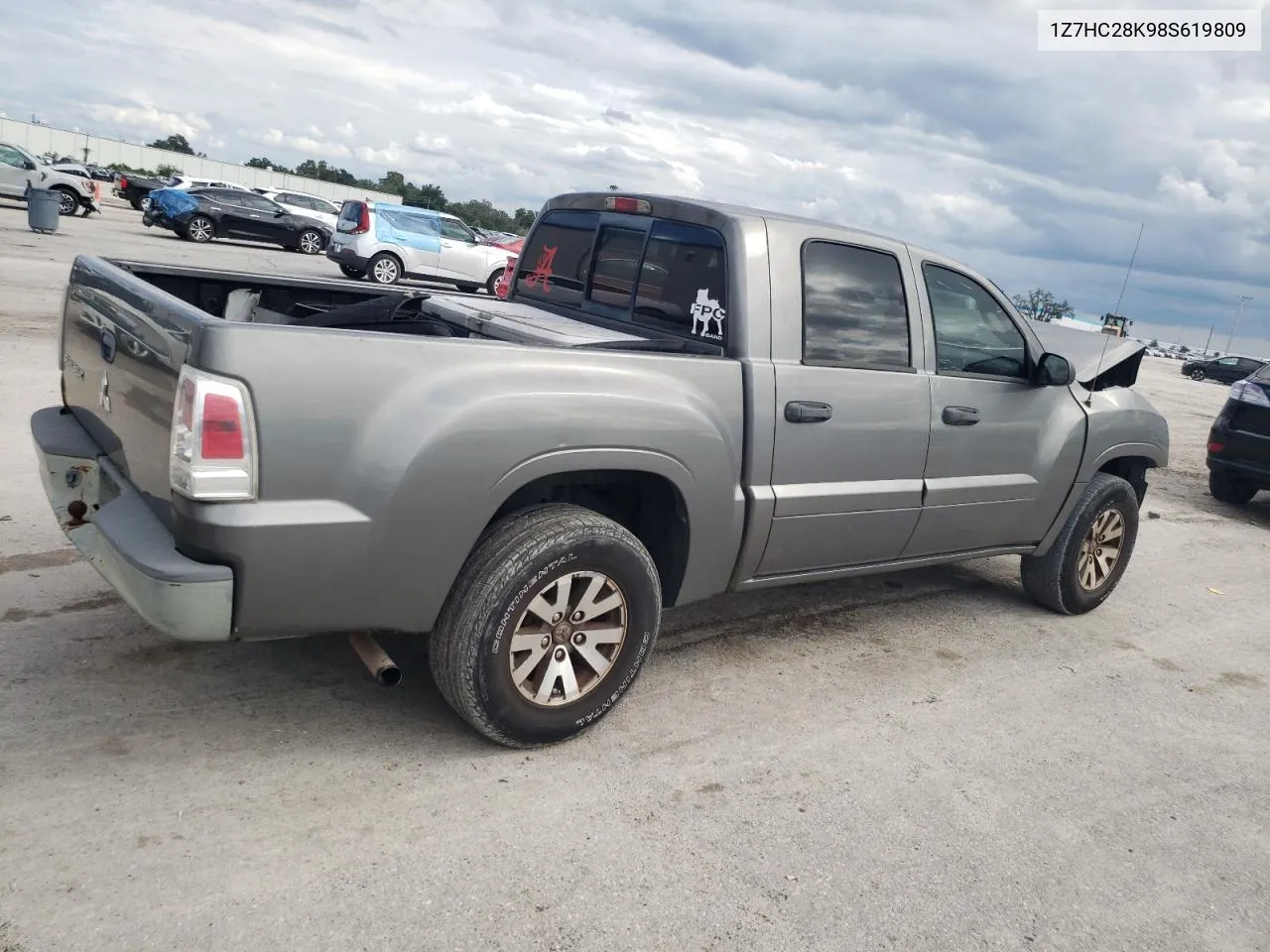 1Z7HC28K98S619809 2008 Mitsubishi Raider Ls