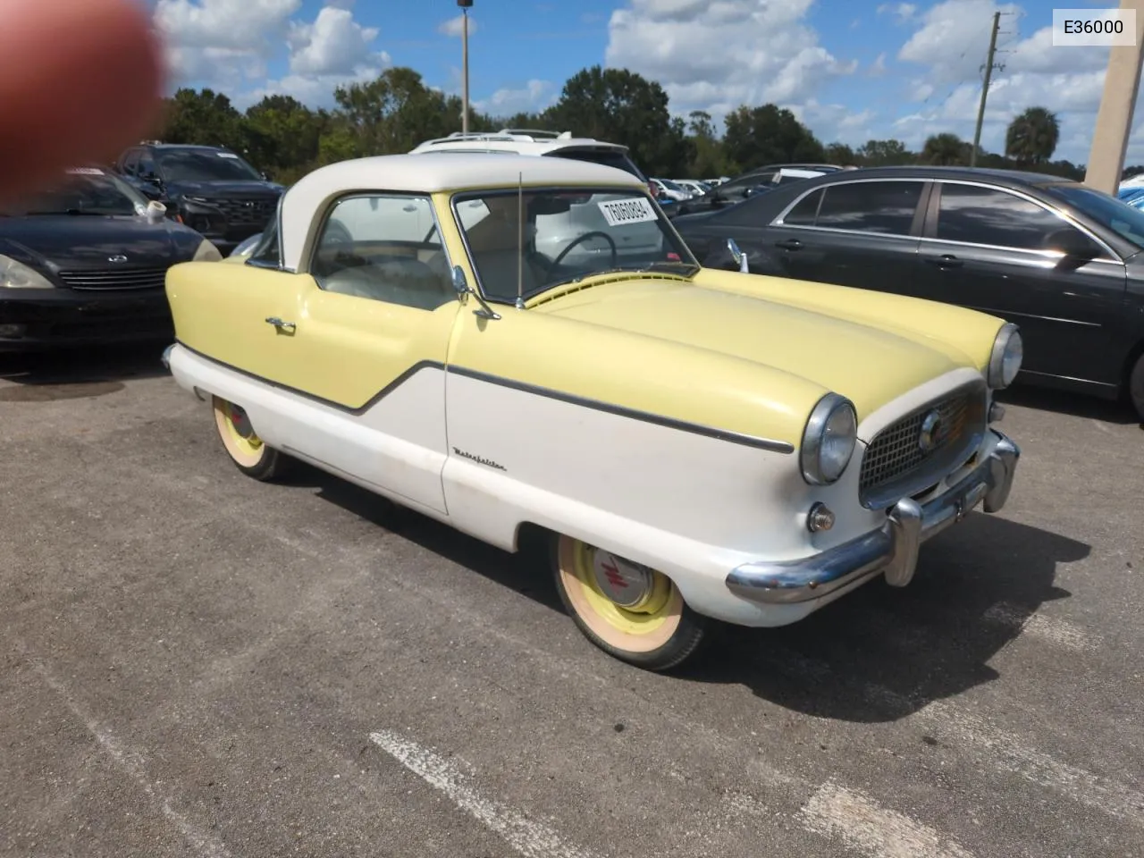 1957 Nash Metropolit VIN: E36000 Lot: 76060894