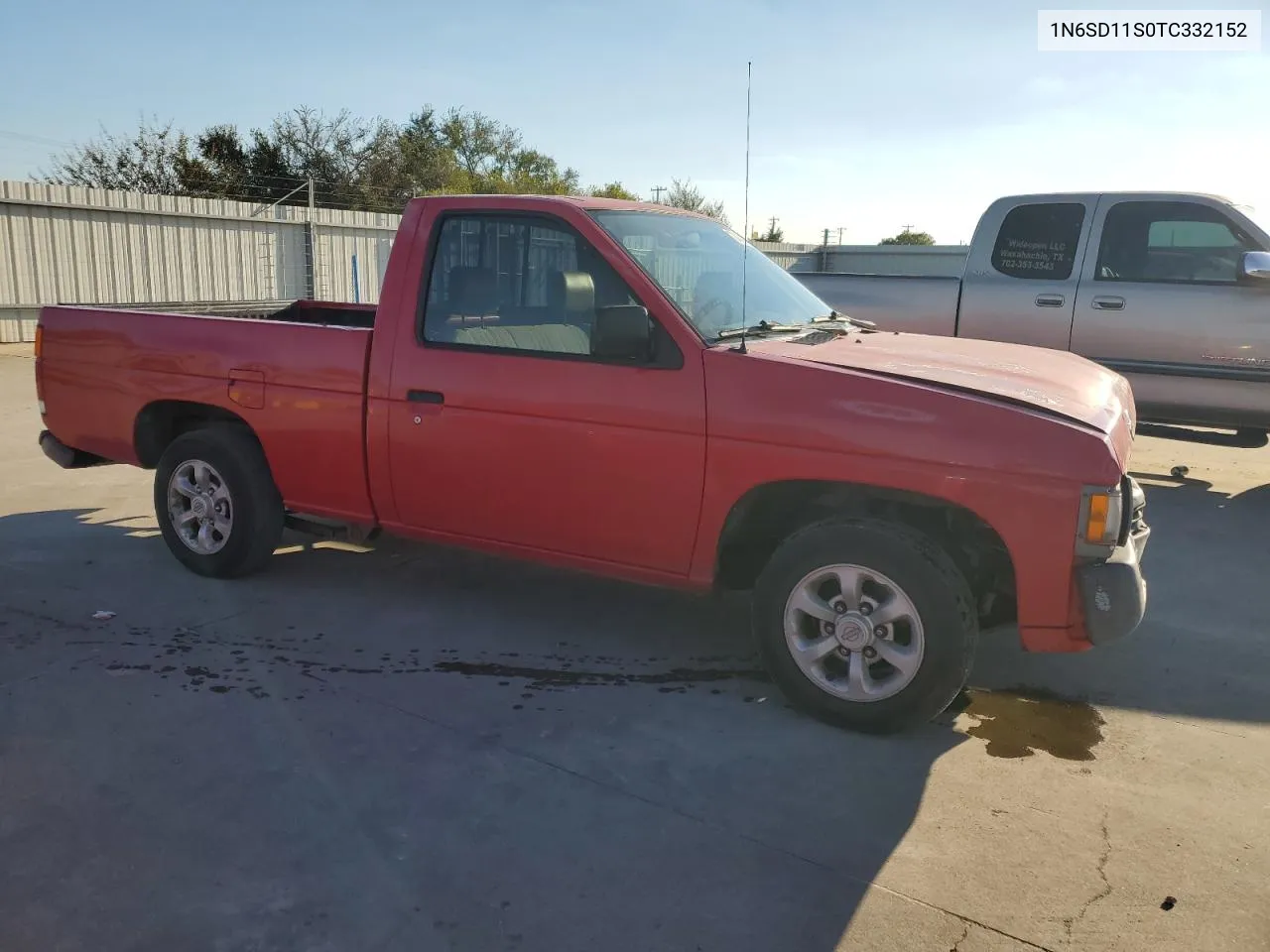 1N6SD11S0TC332152 1996 Nissan Truck Base