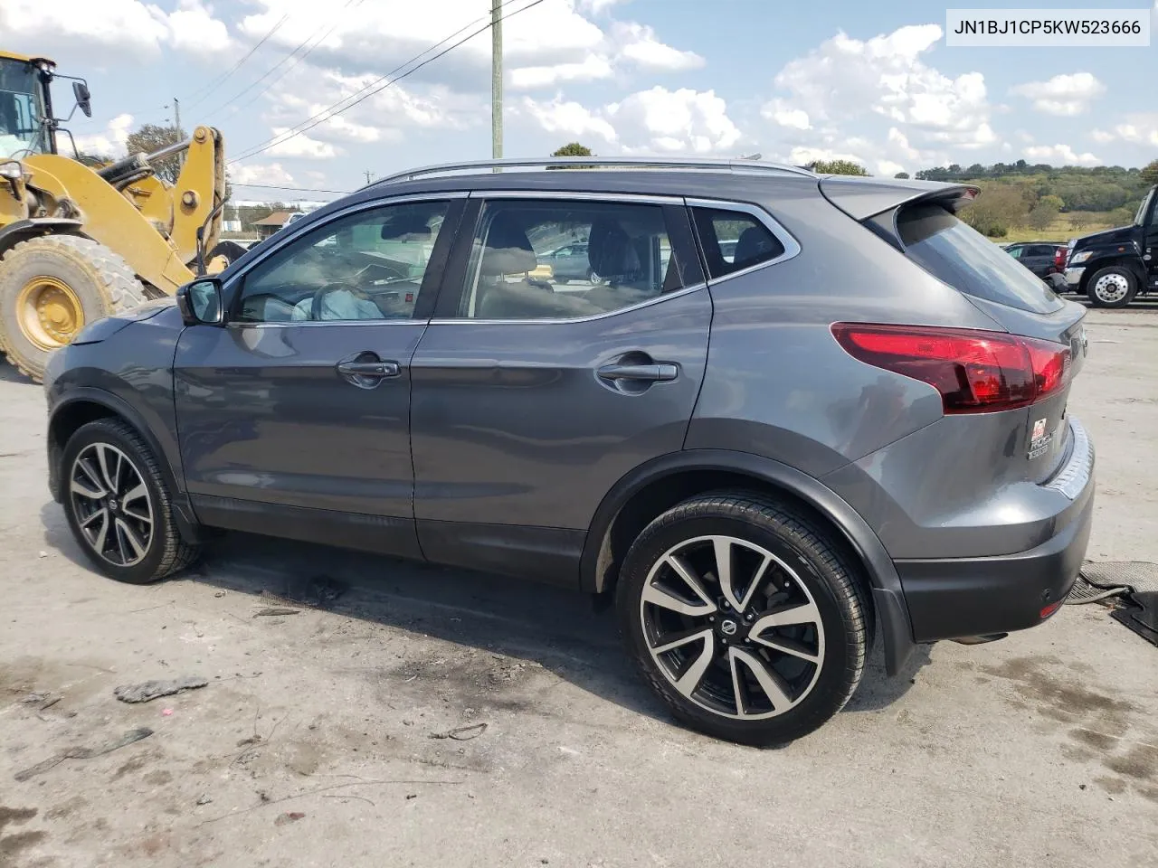 JN1BJ1CP5KW523666 2019 Nissan Rogue Sport S