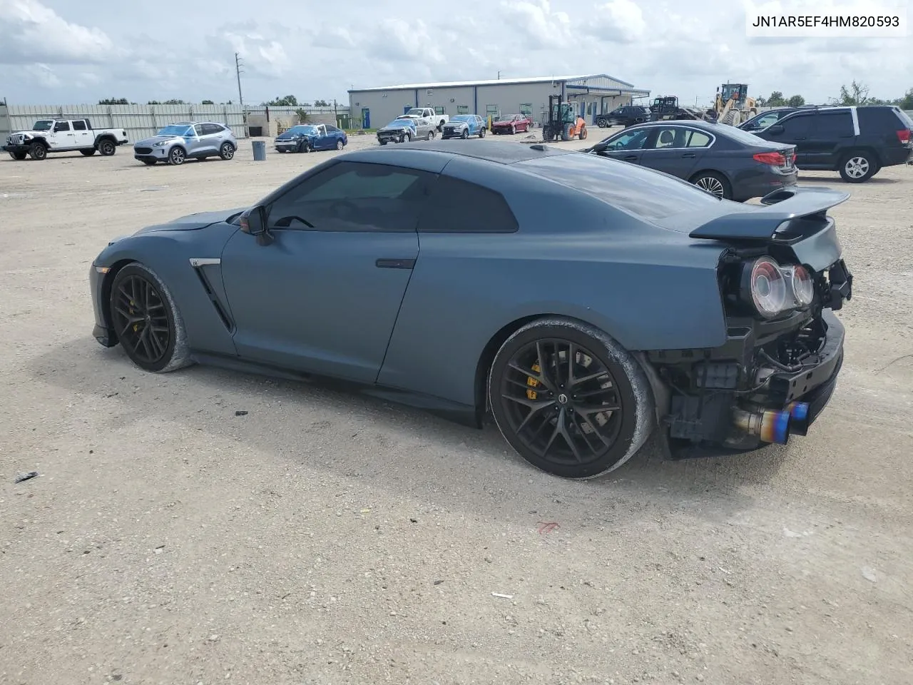 JN1AR5EF4HM820593 2017 Nissan Gt-R Premium