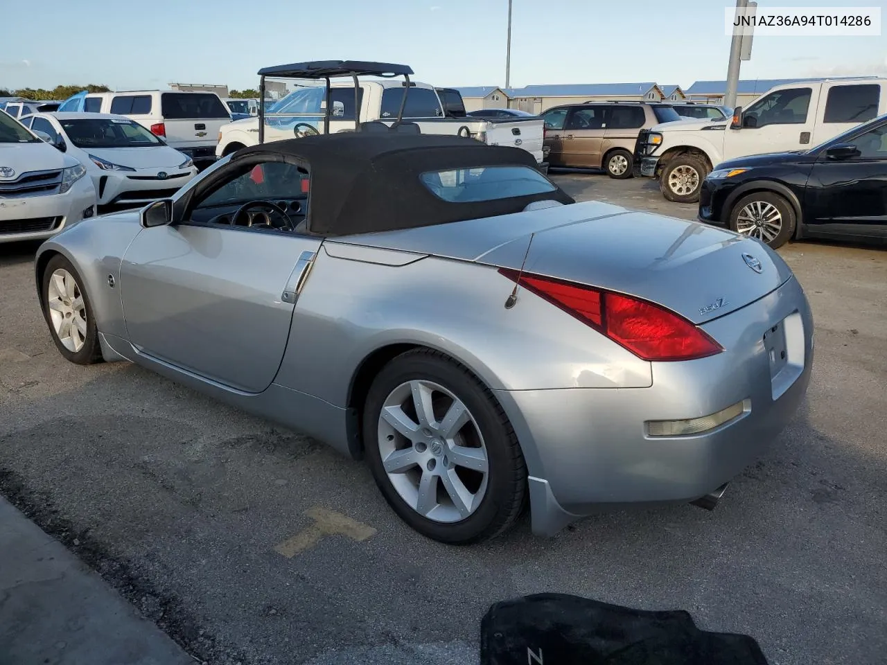 2004 Nissan 350Z Roadster VIN: JN1AZ36A94T014286 Lot: 74122324