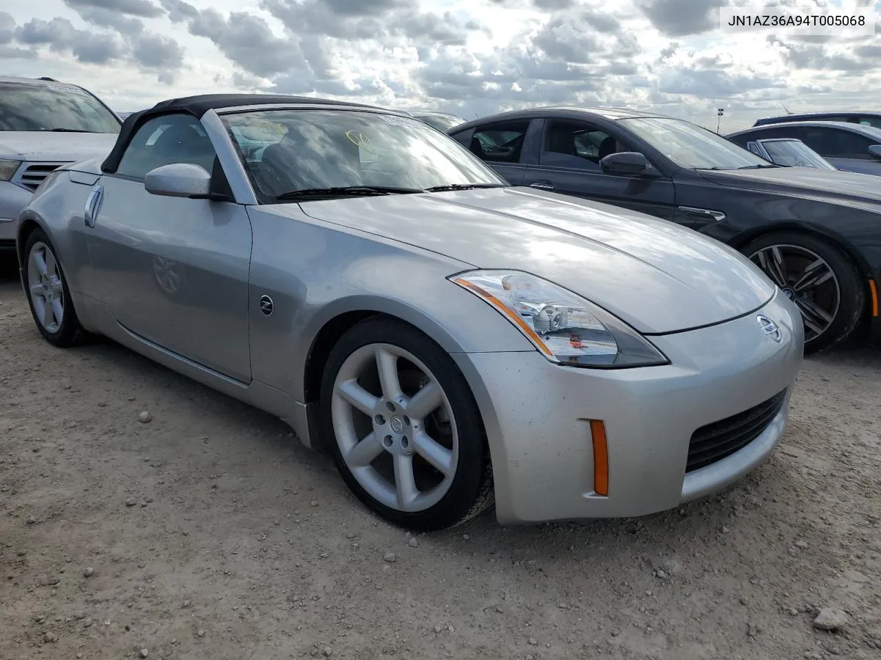 2004 Nissan 350Z Roadster VIN: JN1AZ36A94T005068 Lot: 75904274