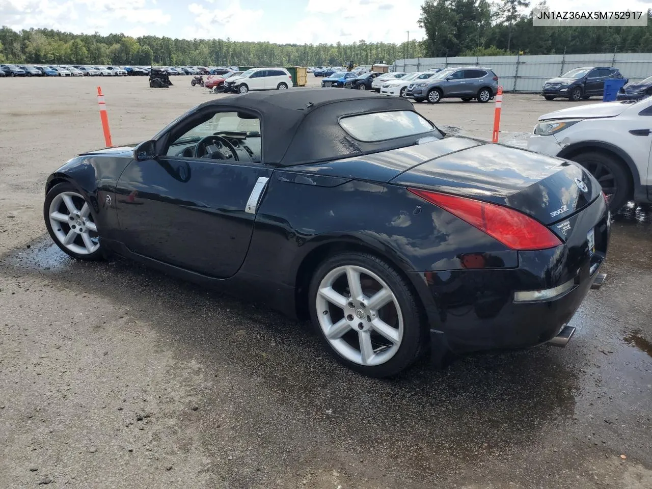 2005 Nissan 350Z Roadster VIN: JN1AZ36AX5M752917 Lot: 69095634