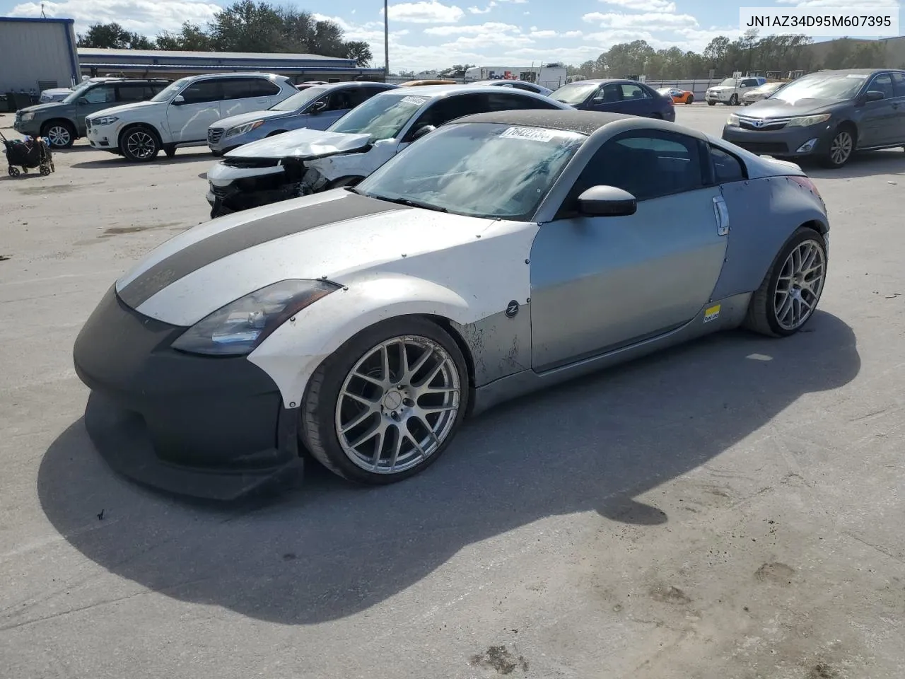 2005 Nissan 350Z Coupe VIN: JN1AZ34D95M607395 Lot: 76422734