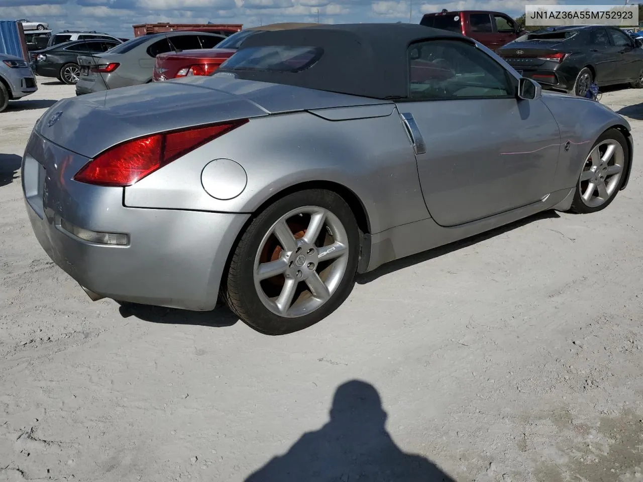 2005 Nissan 350Z Roadster VIN: JN1AZ36A55M752923 Lot: 78319444