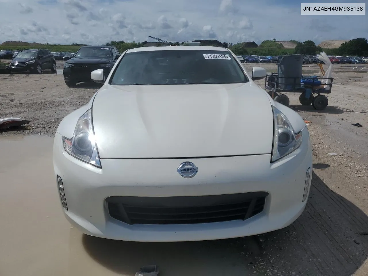 JN1AZ4EH4GM935138 2016 Nissan 370Z Base