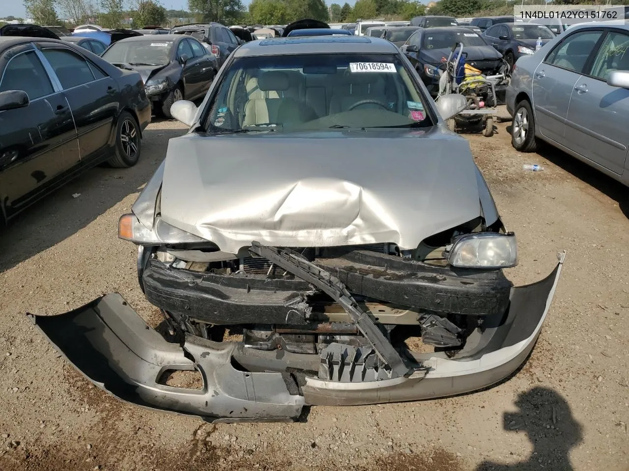 1N4DL01A2YC151762 2000 Nissan Altima Xe