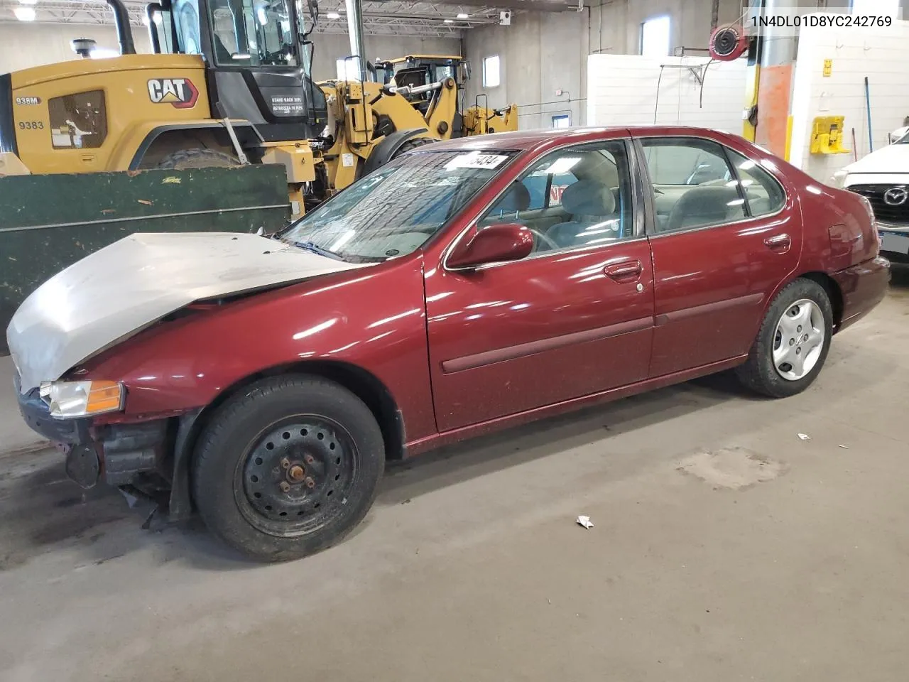 2000 Nissan Altima Xe VIN: 1N4DL01D8YC242769 Lot: 70635434