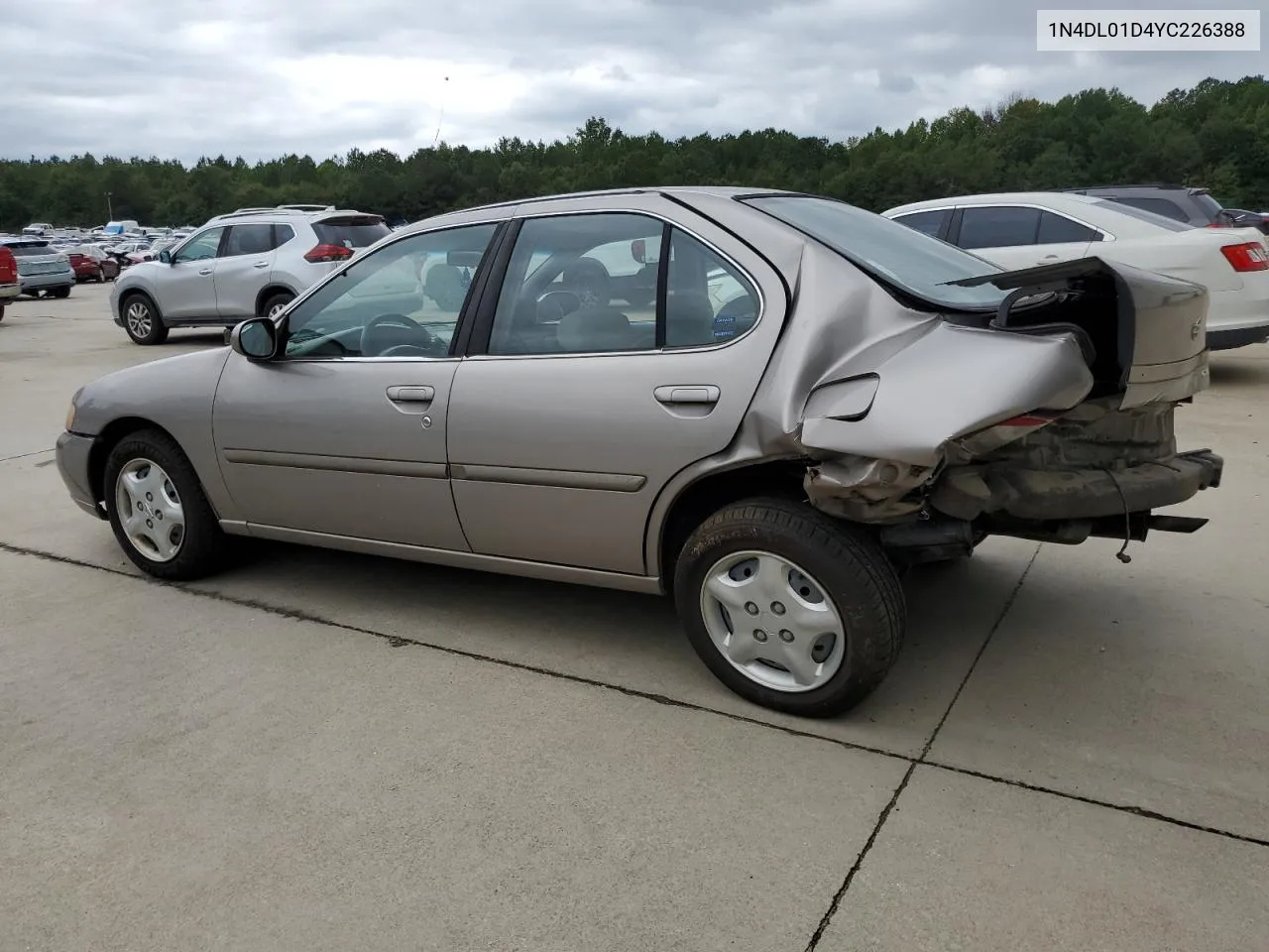 2000 Nissan Altima Xe VIN: 1N4DL01D4YC226388 Lot: 71085554