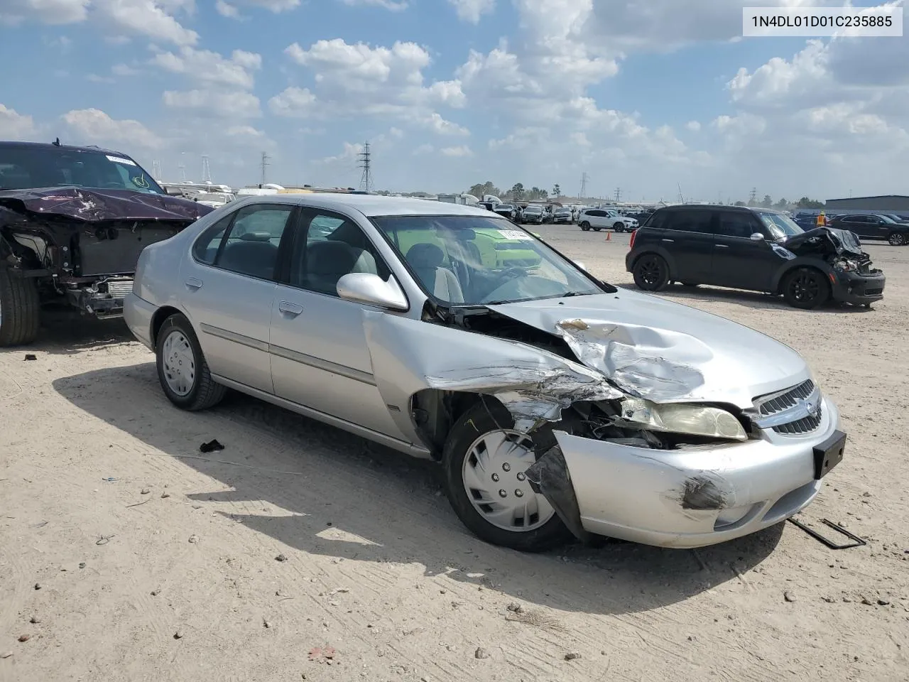 2001 Nissan Altima Xe VIN: 1N4DL01D01C235885 Lot: 72477444