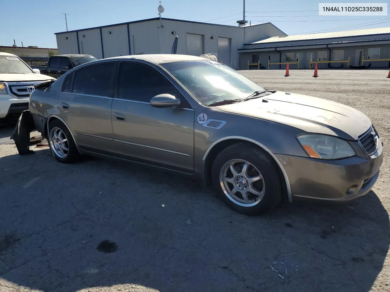 2005 Nissan Altima S VIN: 1N4AL11D25C335288 Lot: 68530764