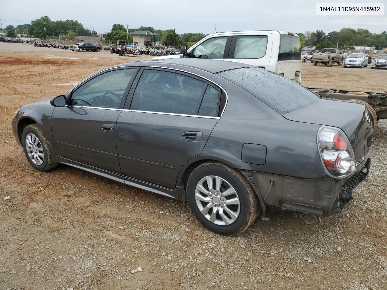 2005 Nissan Altima S VIN: 1N4AL11D95N455982 Lot: 71315754