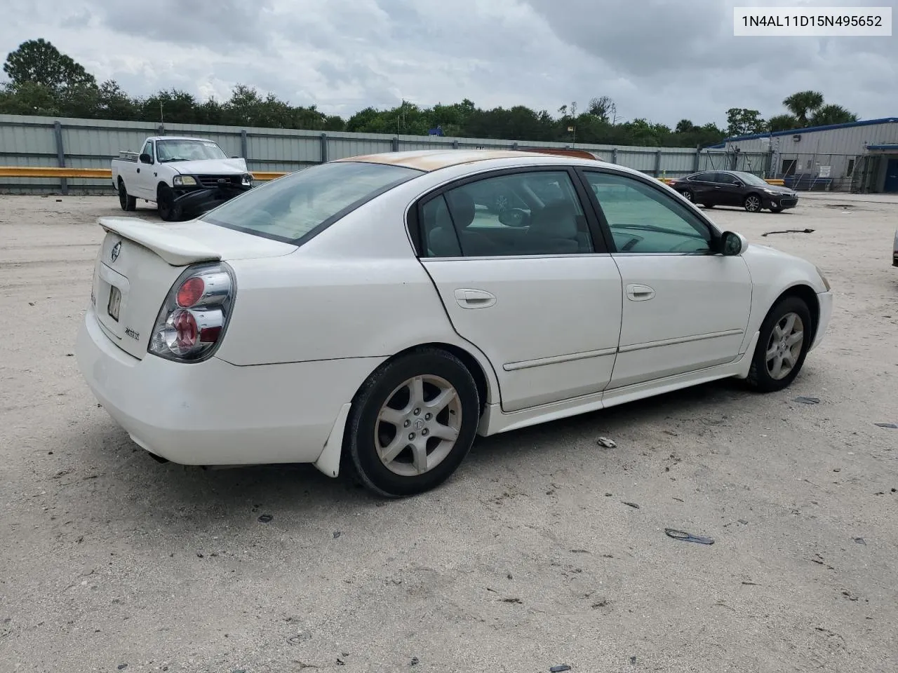 2005 Nissan Altima S VIN: 1N4AL11D15N495652 Lot: 73208914