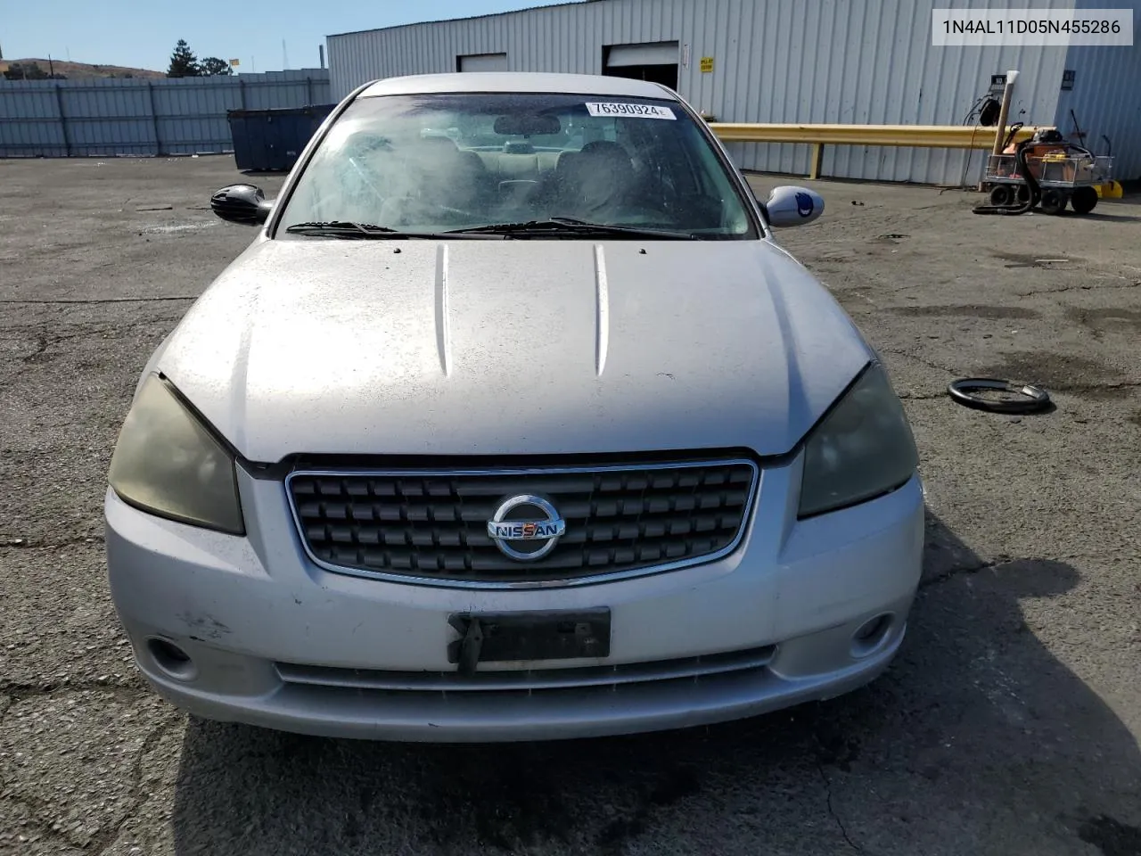 2005 Nissan Altima S VIN: 1N4AL11D05N455286 Lot: 76390924