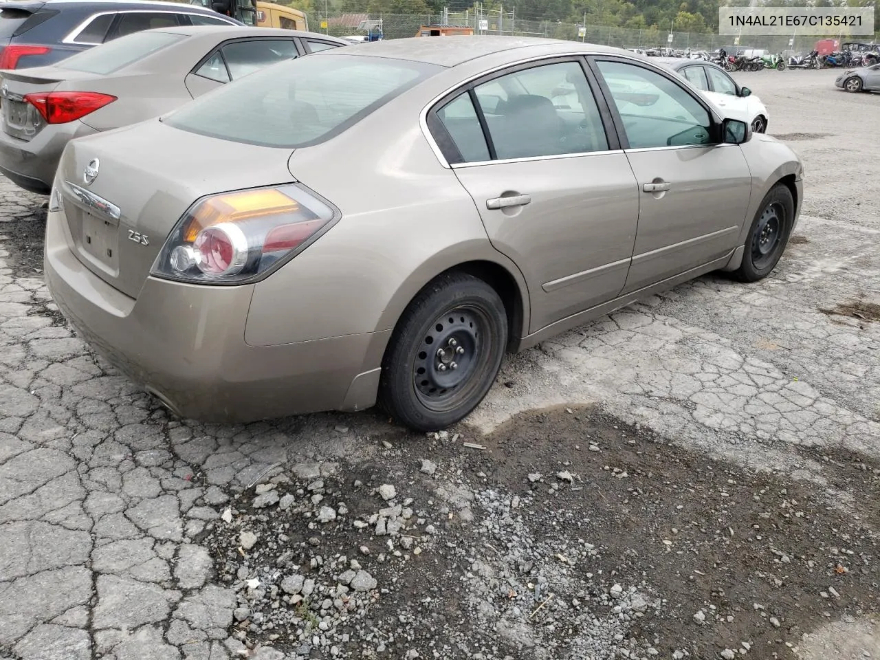 2007 Nissan Altima 2.5 VIN: 1N4AL21E67C135421 Lot: 71992964