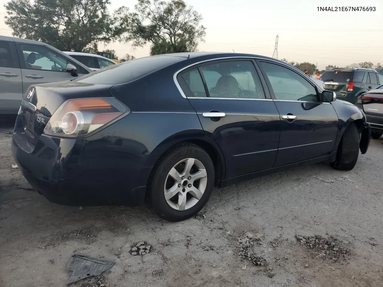 2007 Nissan Altima 2.5 VIN: 1N4AL21E67N476693 Lot: 77406104