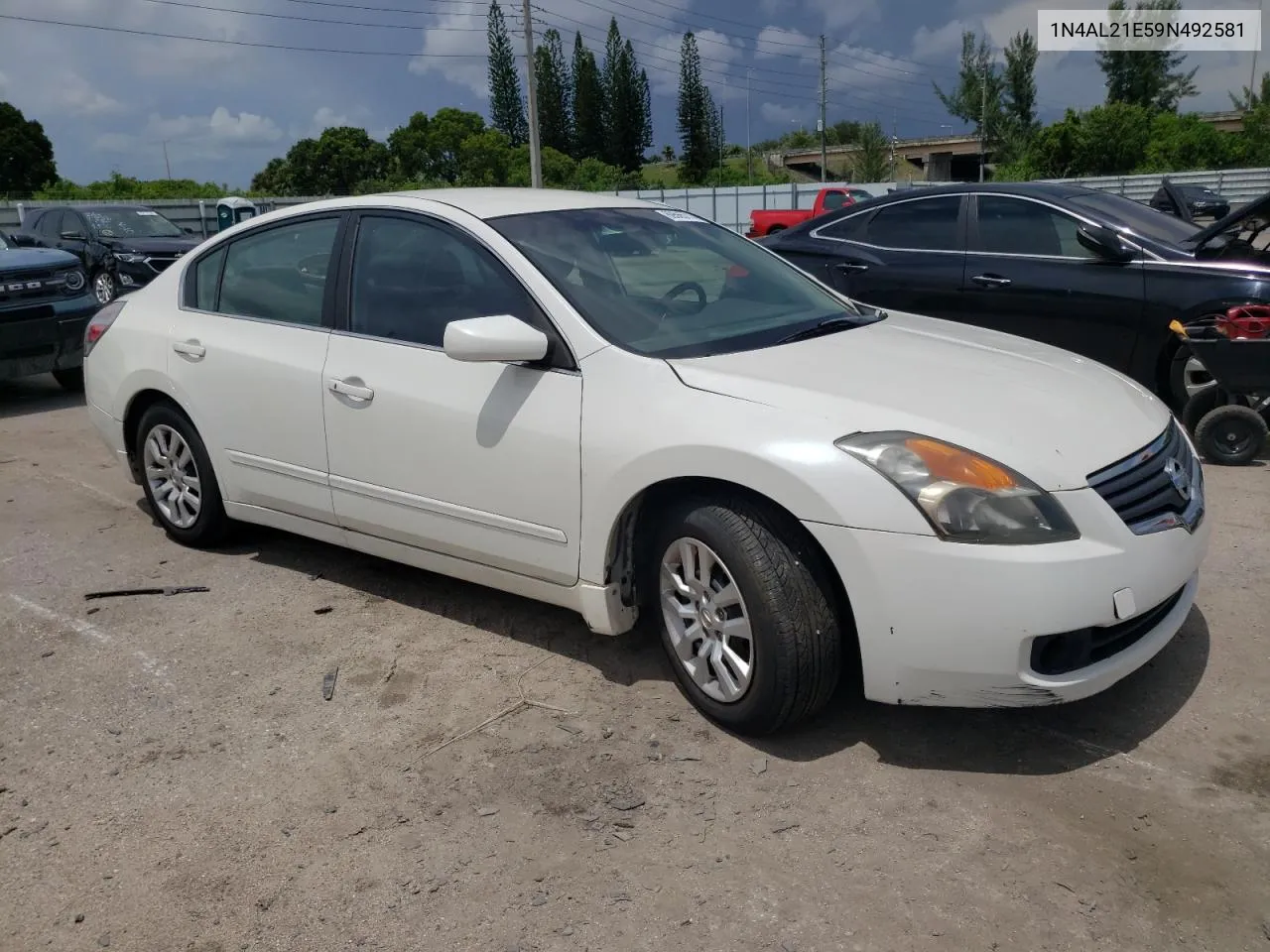 2009 Nissan Altima 2.5 VIN: 1N4AL21E59N492581 Lot: 69565714