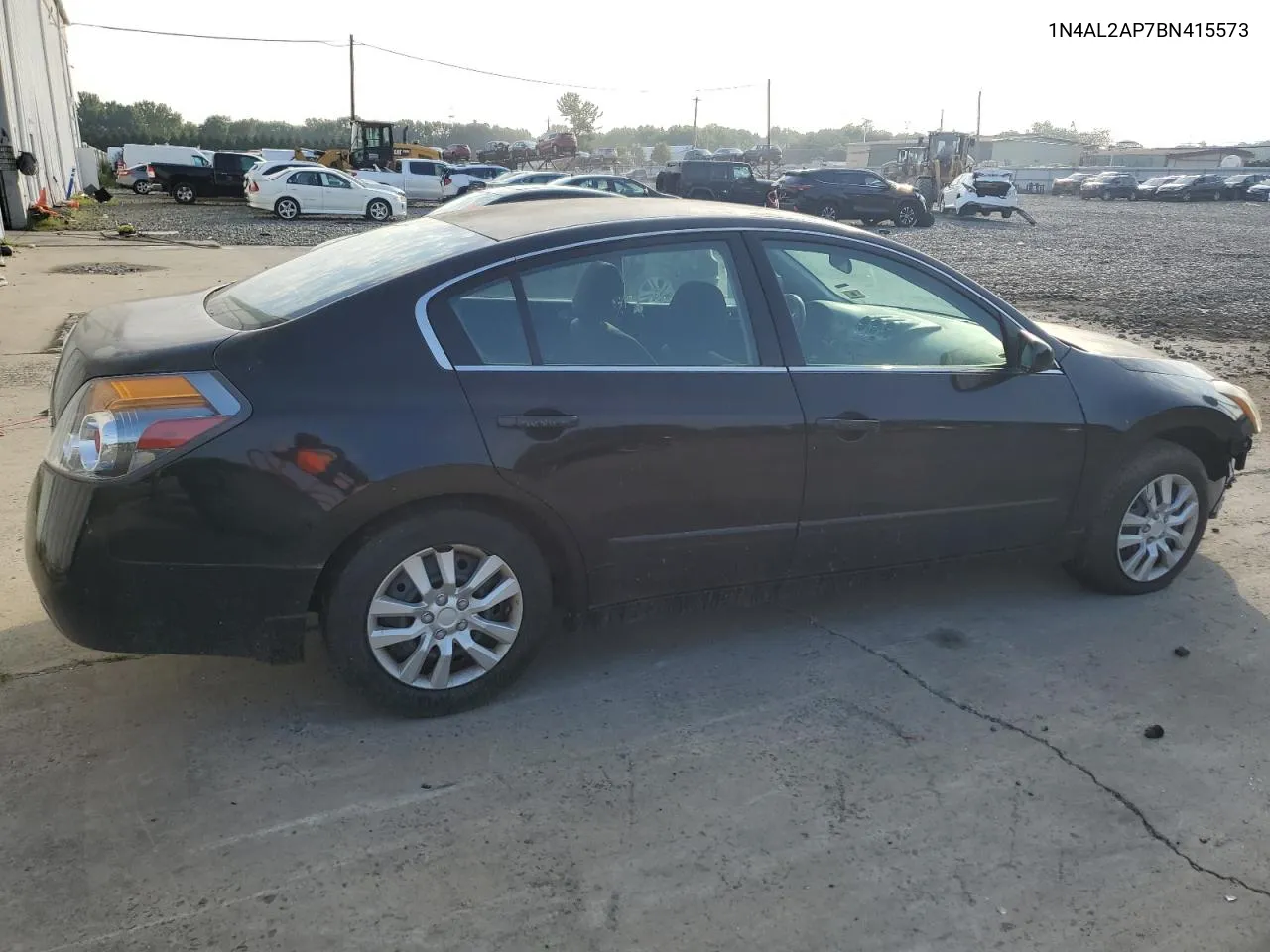 2011 Nissan Altima Base VIN: 1N4AL2AP7BN415573 Lot: 68585014