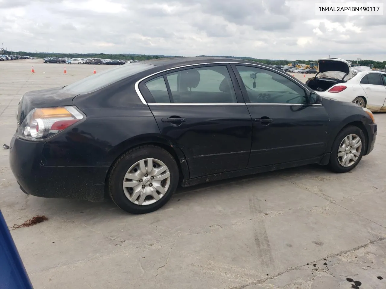 2011 Nissan Altima Base VIN: 1N4AL2AP4BN490117 Lot: 69446924