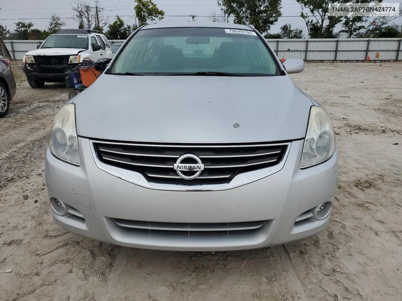 2011 Nissan Altima Base VIN: 1N4AL2AP7BN424774 Lot: 70649704