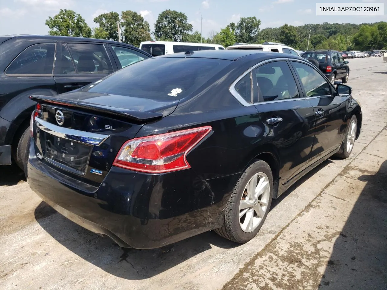 1N4AL3AP7DC123961 2013 Nissan Altima 2.5