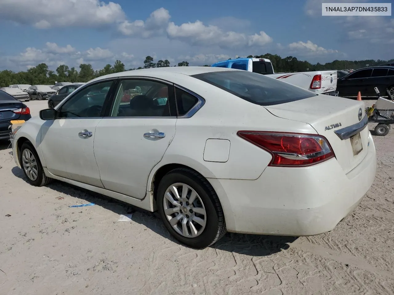 2013 Nissan Altima 2.5 VIN: 1N4AL3AP7DN435833 Lot: 68496164