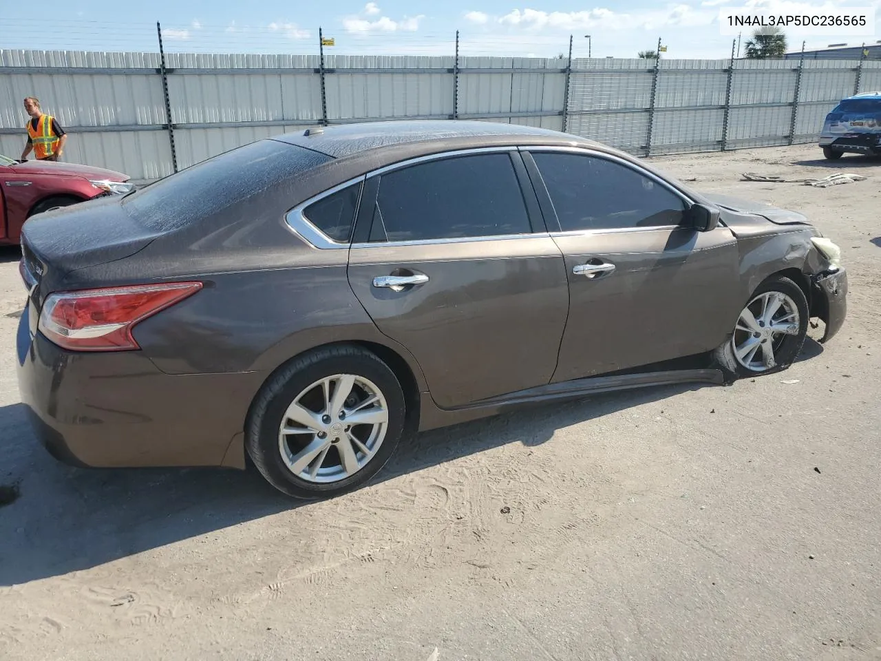 1N4AL3AP5DC236565 2013 Nissan Altima 2.5