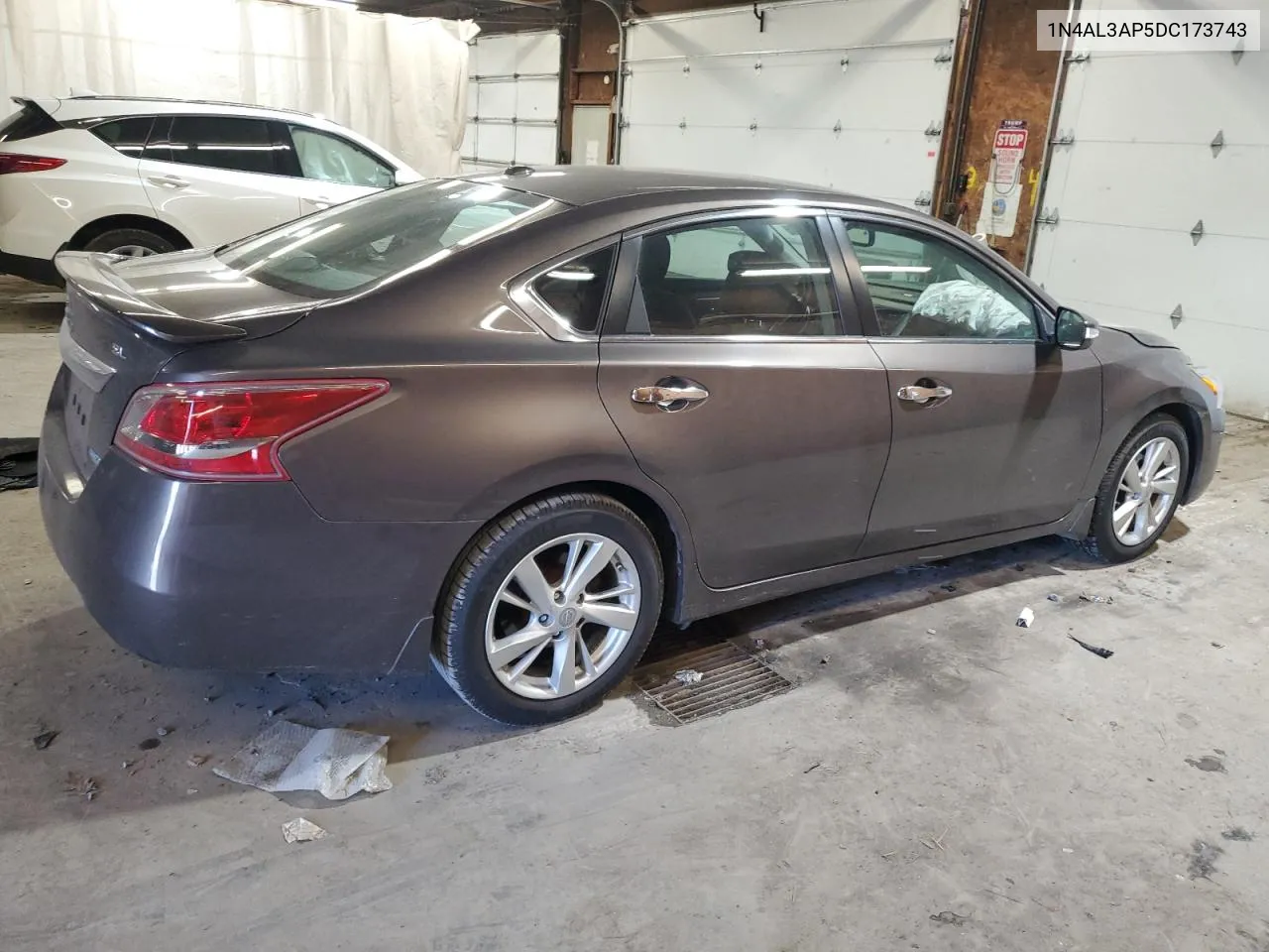 2013 Nissan Altima 2.5 VIN: 1N4AL3AP5DC173743 Lot: 77003184