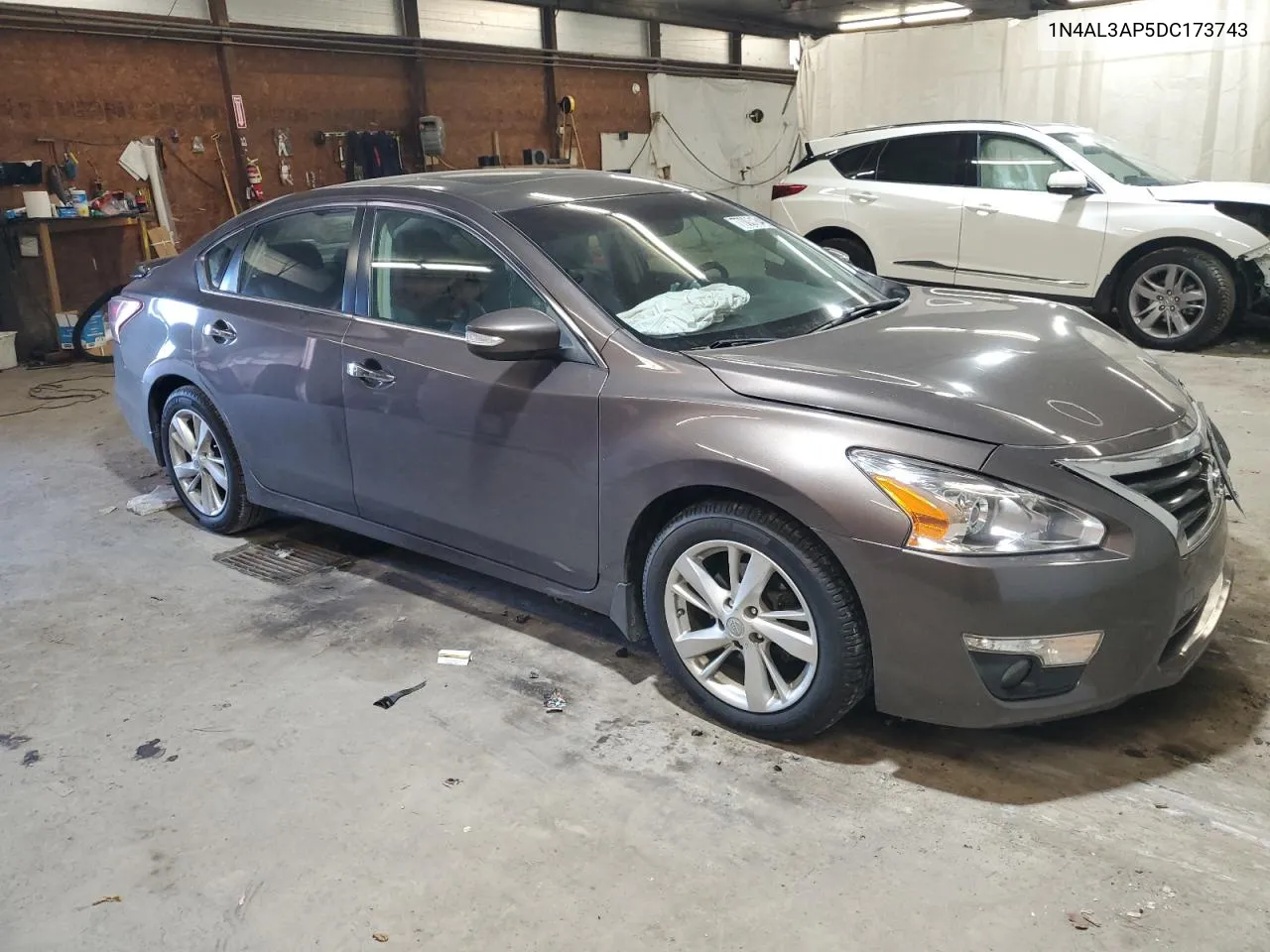 2013 Nissan Altima 2.5 VIN: 1N4AL3AP5DC173743 Lot: 77003184