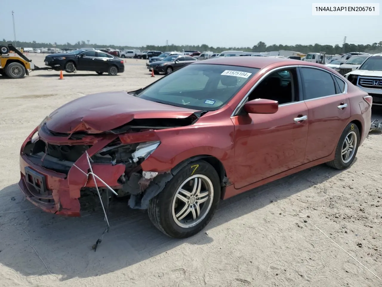 2014 Nissan Altima 2.5 VIN: 1N4AL3AP1EN206761 Lot: 61525104