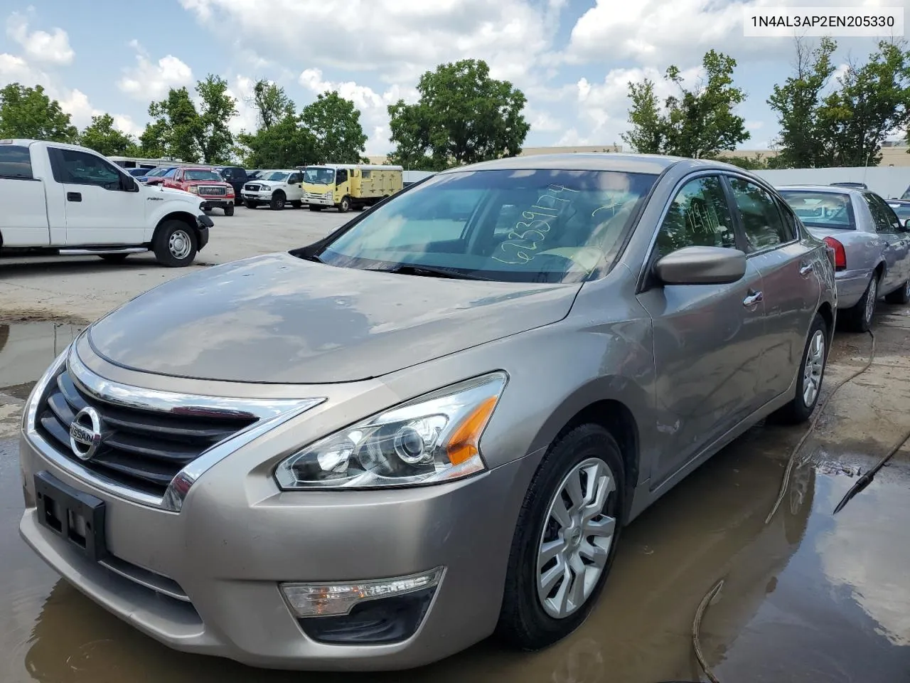 2014 Nissan Altima 2.5 VIN: 1N4AL3AP2EN205330 Lot: 62339174