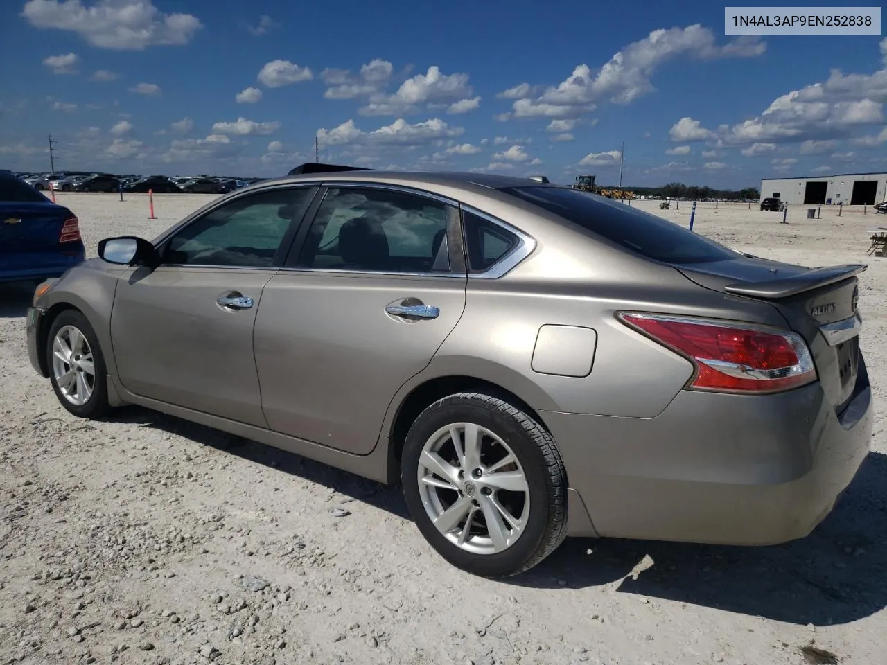 2014 Nissan Altima 2.5 VIN: 1N4AL3AP9EN252838 Lot: 69925604