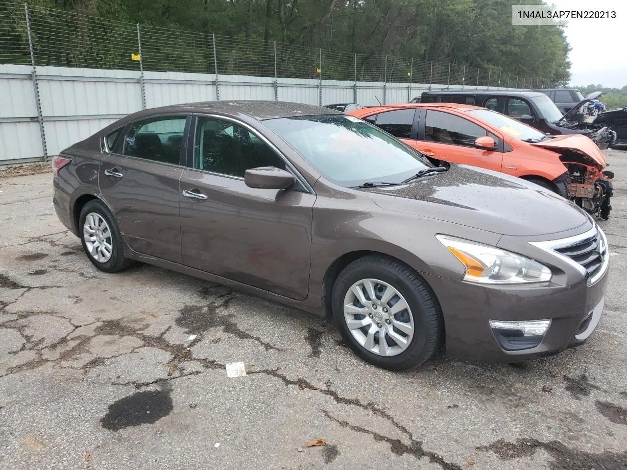 2014 Nissan Altima 2.5 VIN: 1N4AL3AP7EN220213 Lot: 70745544