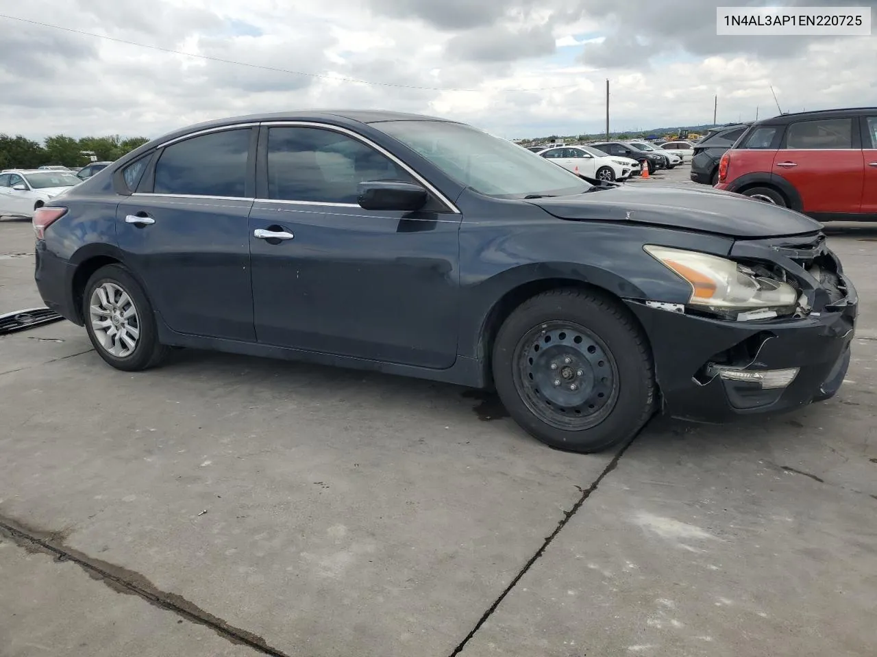 2014 Nissan Altima 2.5 VIN: 1N4AL3AP1EN220725 Lot: 71263824