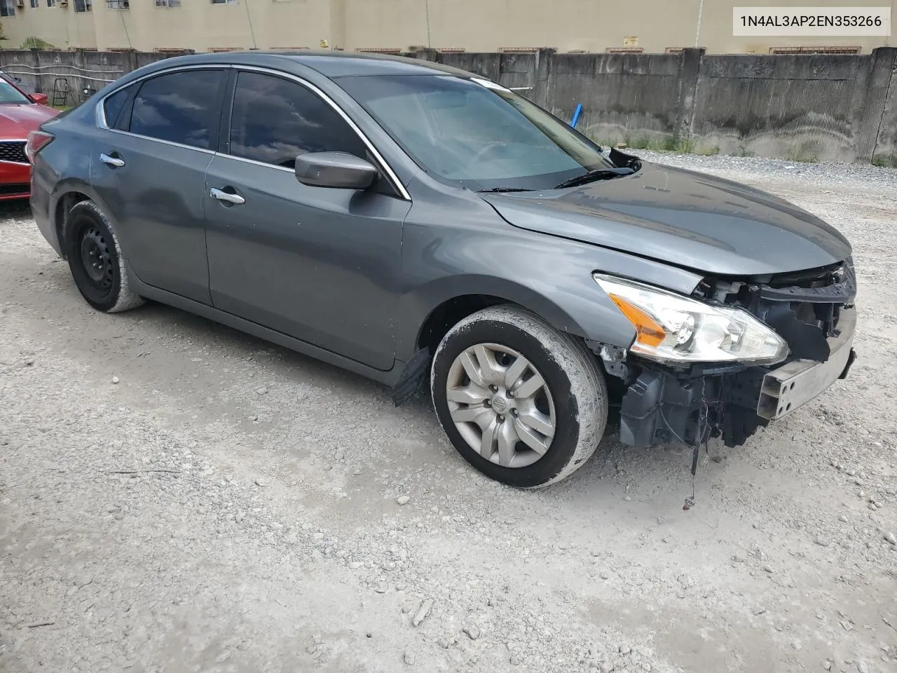 1N4AL3AP2EN353266 2014 Nissan Altima 2.5