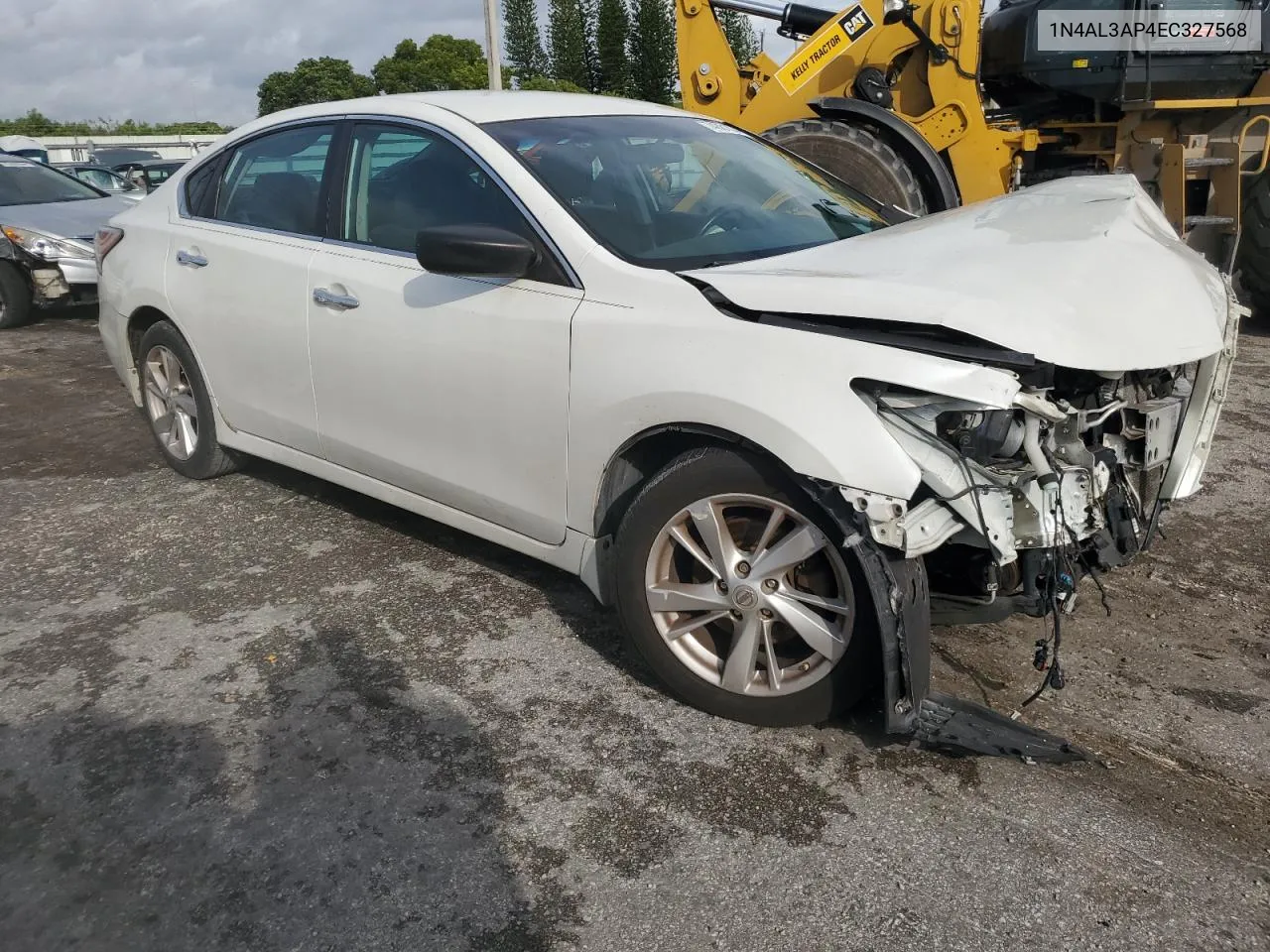 1N4AL3AP4EC327568 2014 Nissan Altima 2.5