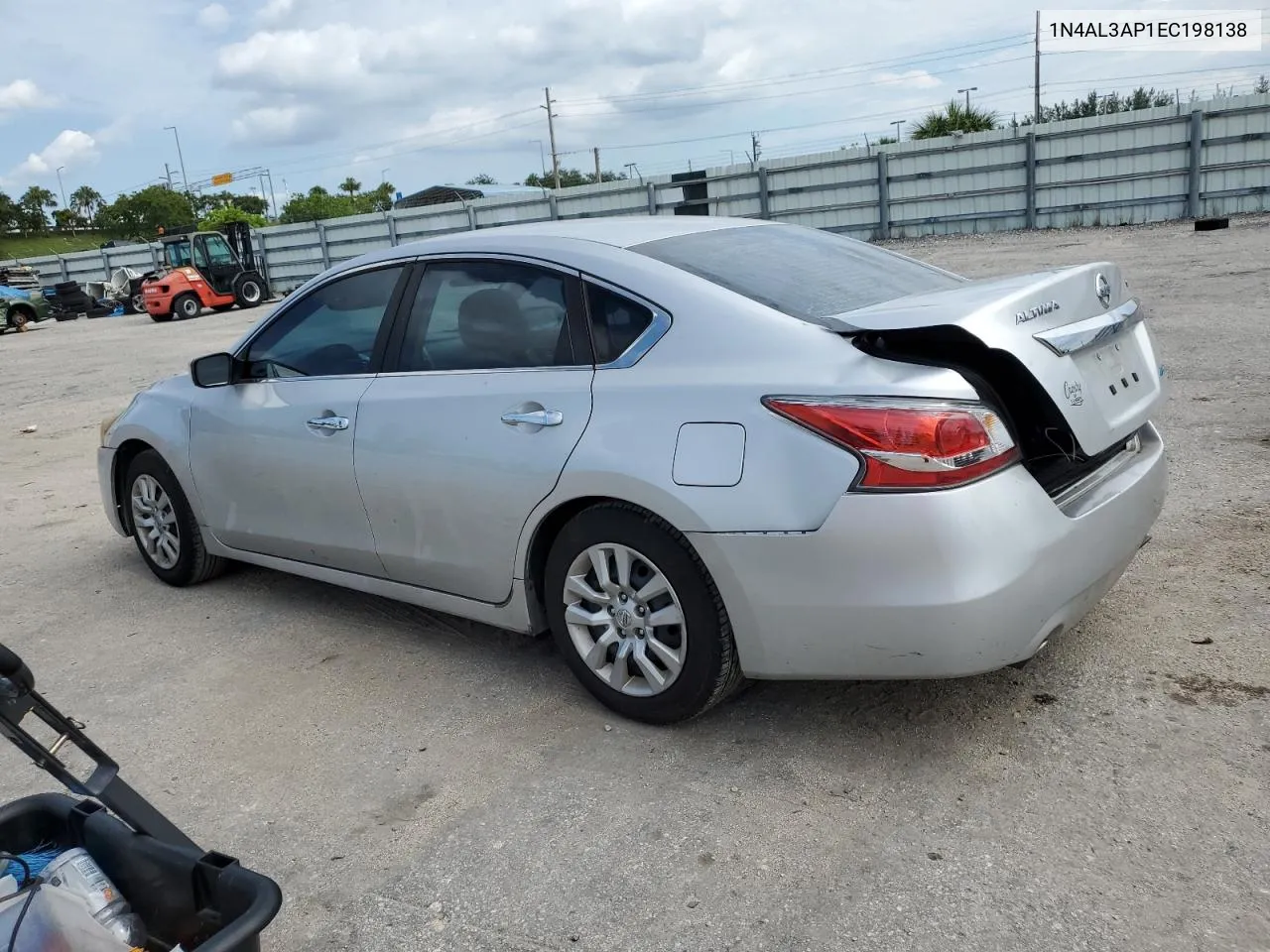 2014 Nissan Altima 2.5 VIN: 1N4AL3AP1EC198138 Lot: 76517374