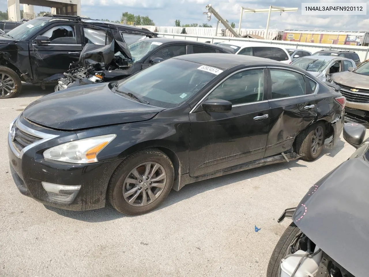 2015 Nissan Altima 2.5 VIN: 1N4AL3AP4FN920112 Lot: 63924574