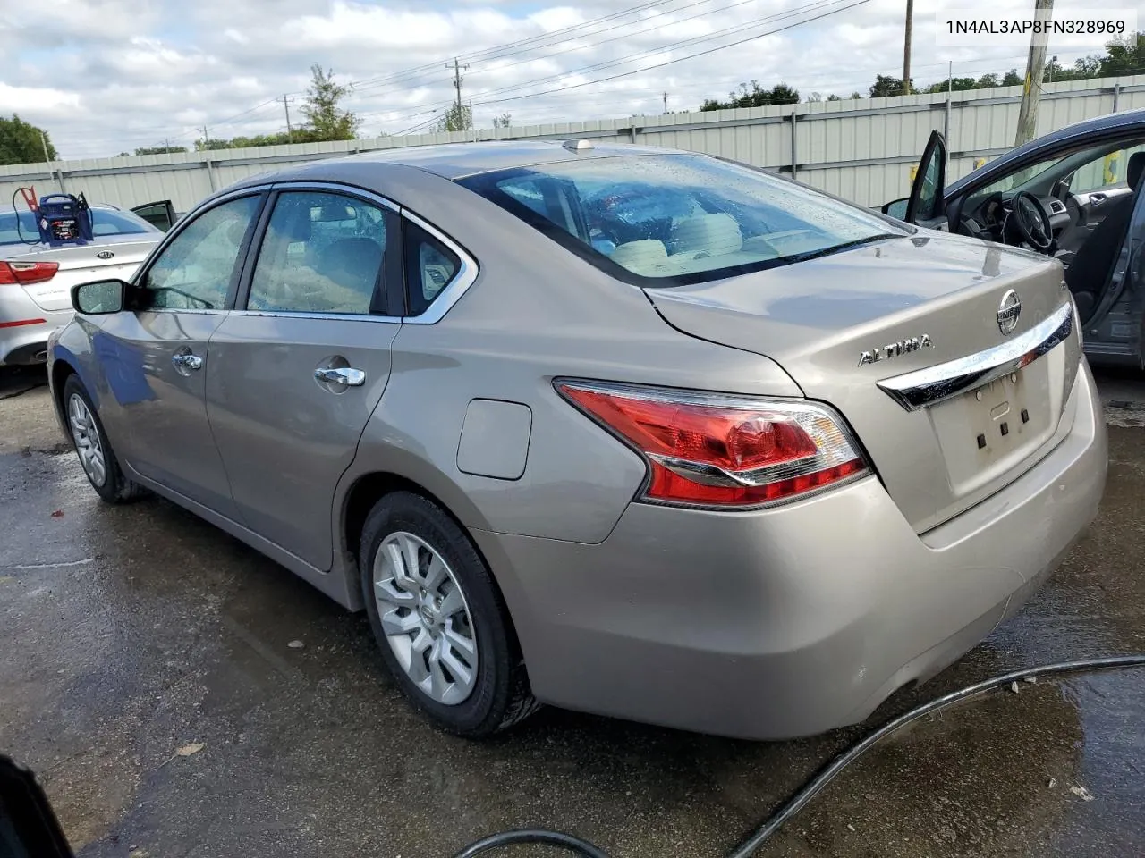 1N4AL3AP8FN328969 2015 Nissan Altima 2.5