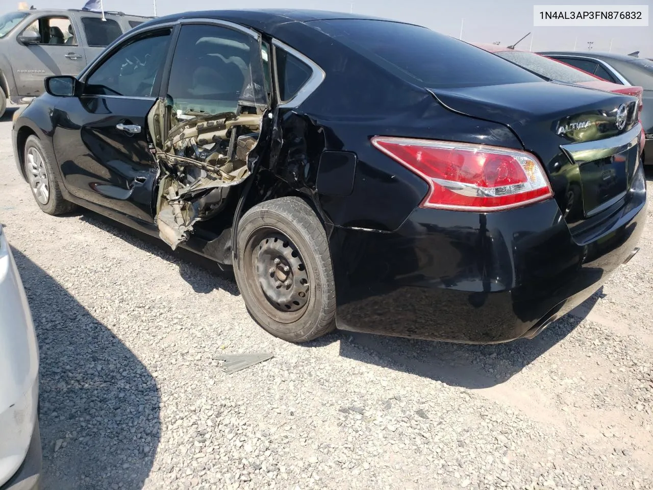 1N4AL3AP3FN876832 2015 Nissan Altima 2.5