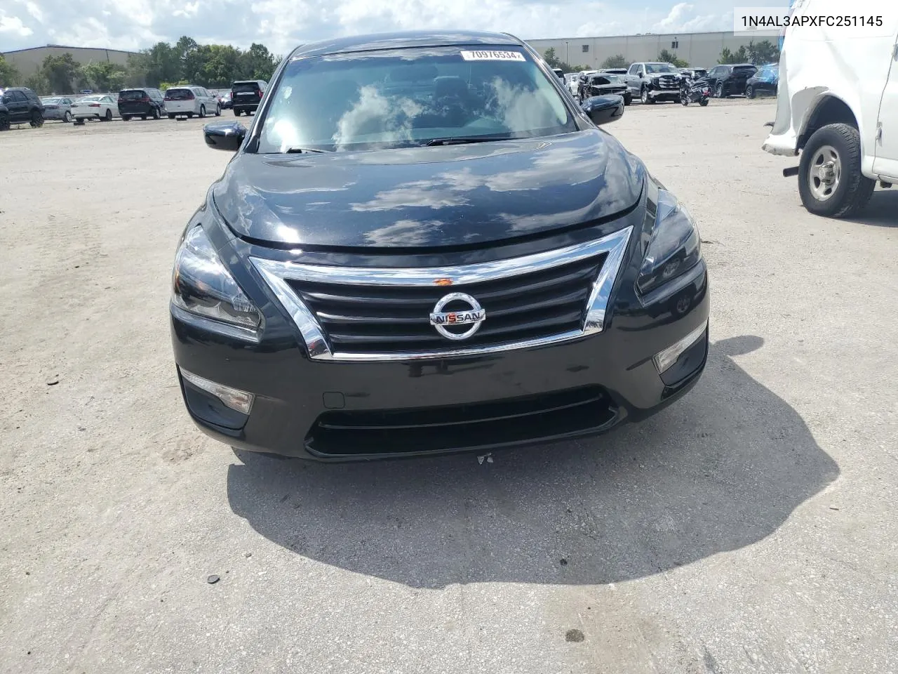 2015 Nissan Altima 2.5 VIN: 1N4AL3APXFC251145 Lot: 70976534