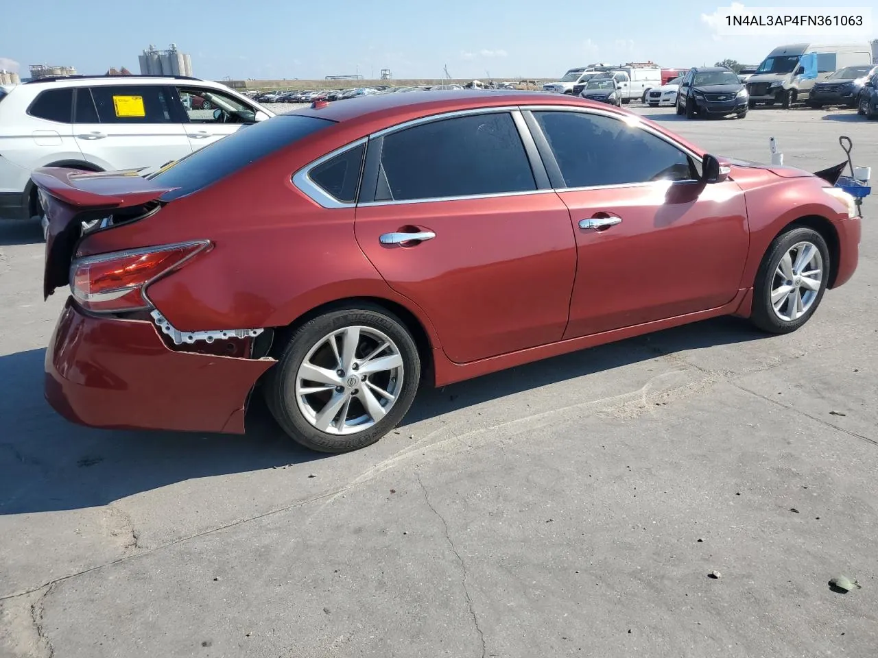 1N4AL3AP4FN361063 2015 Nissan Altima 2.5